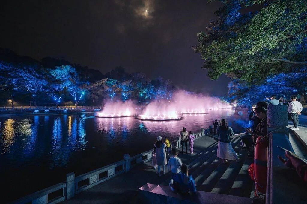 蓝蓝夏日
