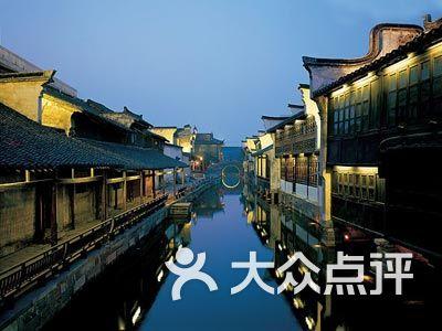 点点微光,汇聚成璀璨的星空 “党报记者 书香传递”公益活动第15季启动